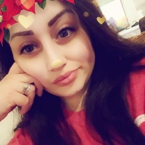 Meet your Posher, Alisha